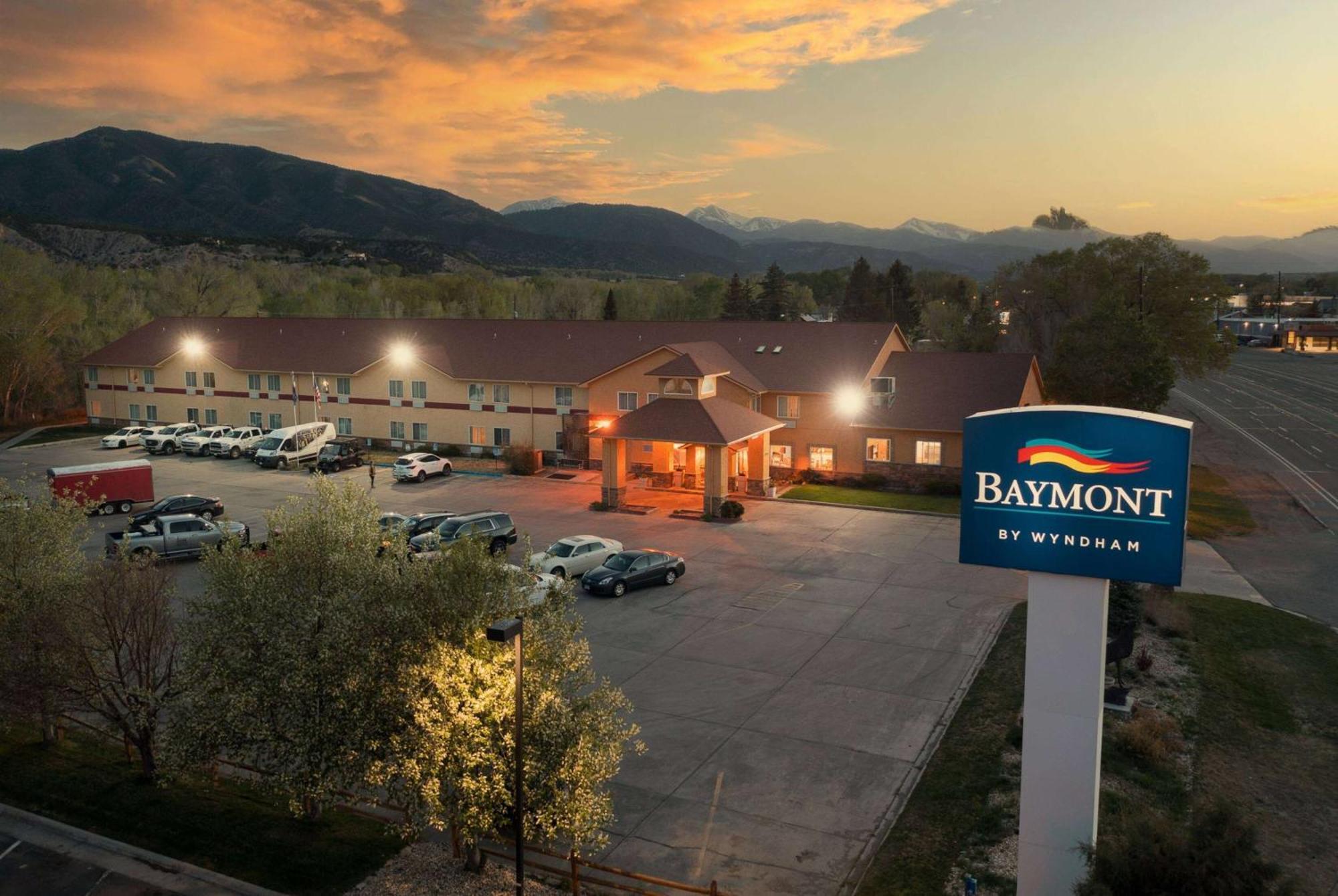 Hotel Baymont By Wyndham Salida Esterno foto